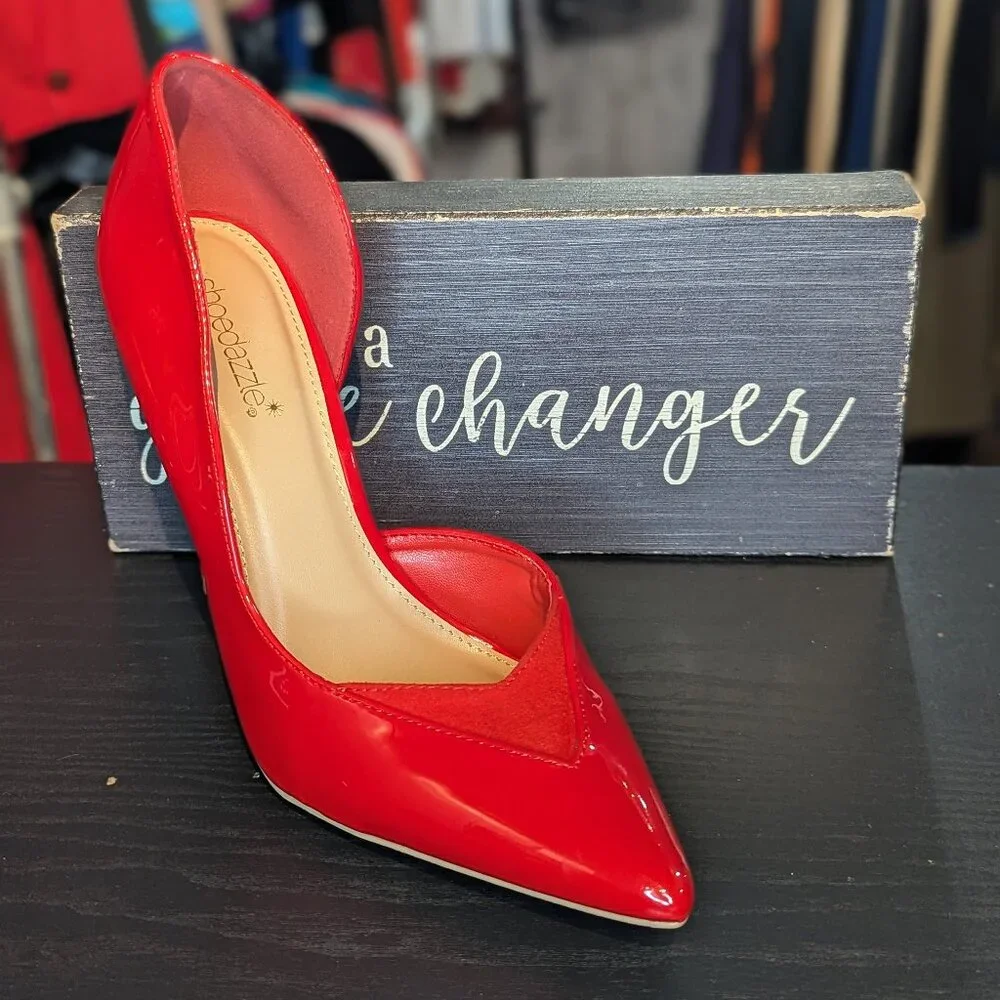 Red Patent Pump sz. 10 - Picture 4 of 4